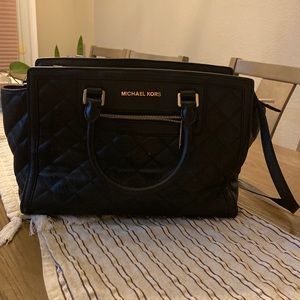 Michael Kors medium tote purse